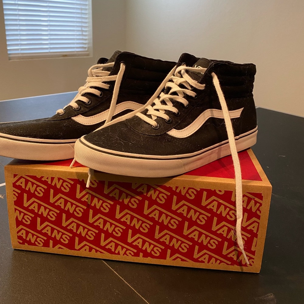 High top black vans